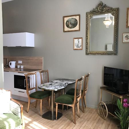 Perlepampille Daire Dinan Oda fotoğraf